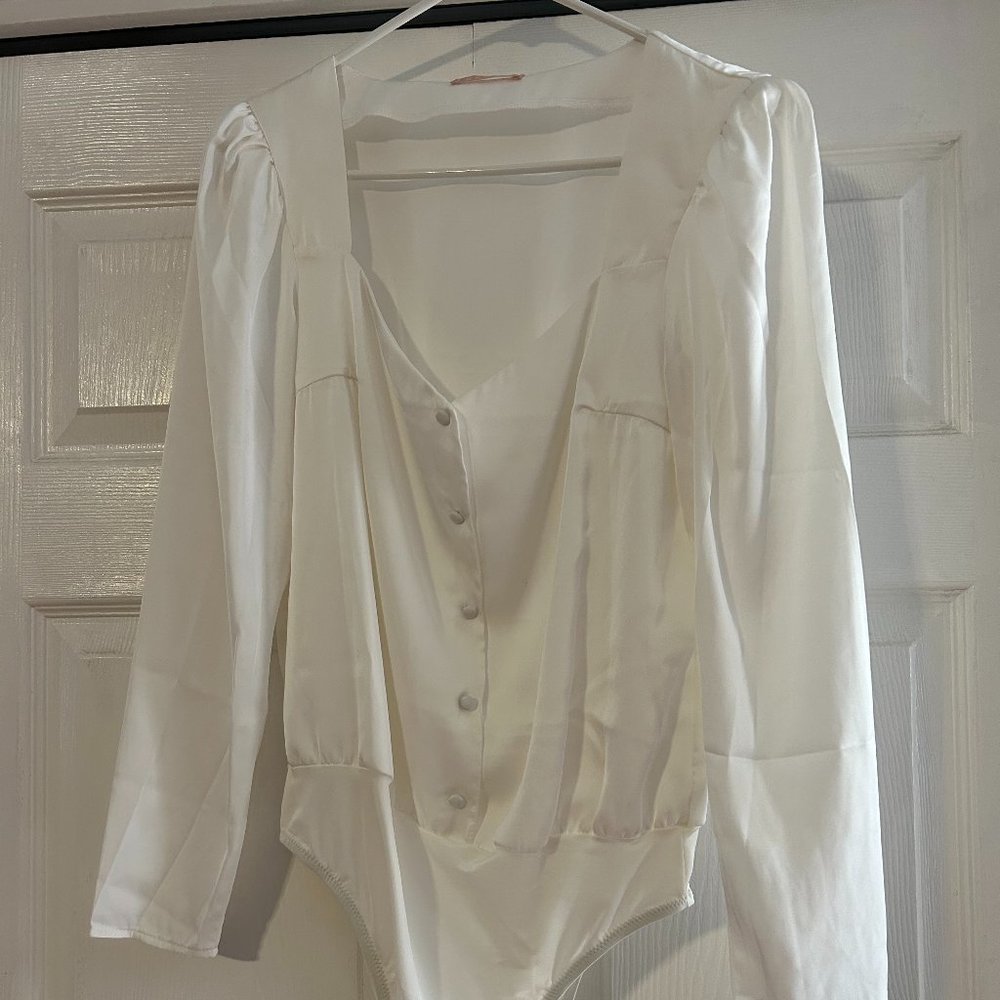 Gepur White Blouse Bodysuit, Size Medium